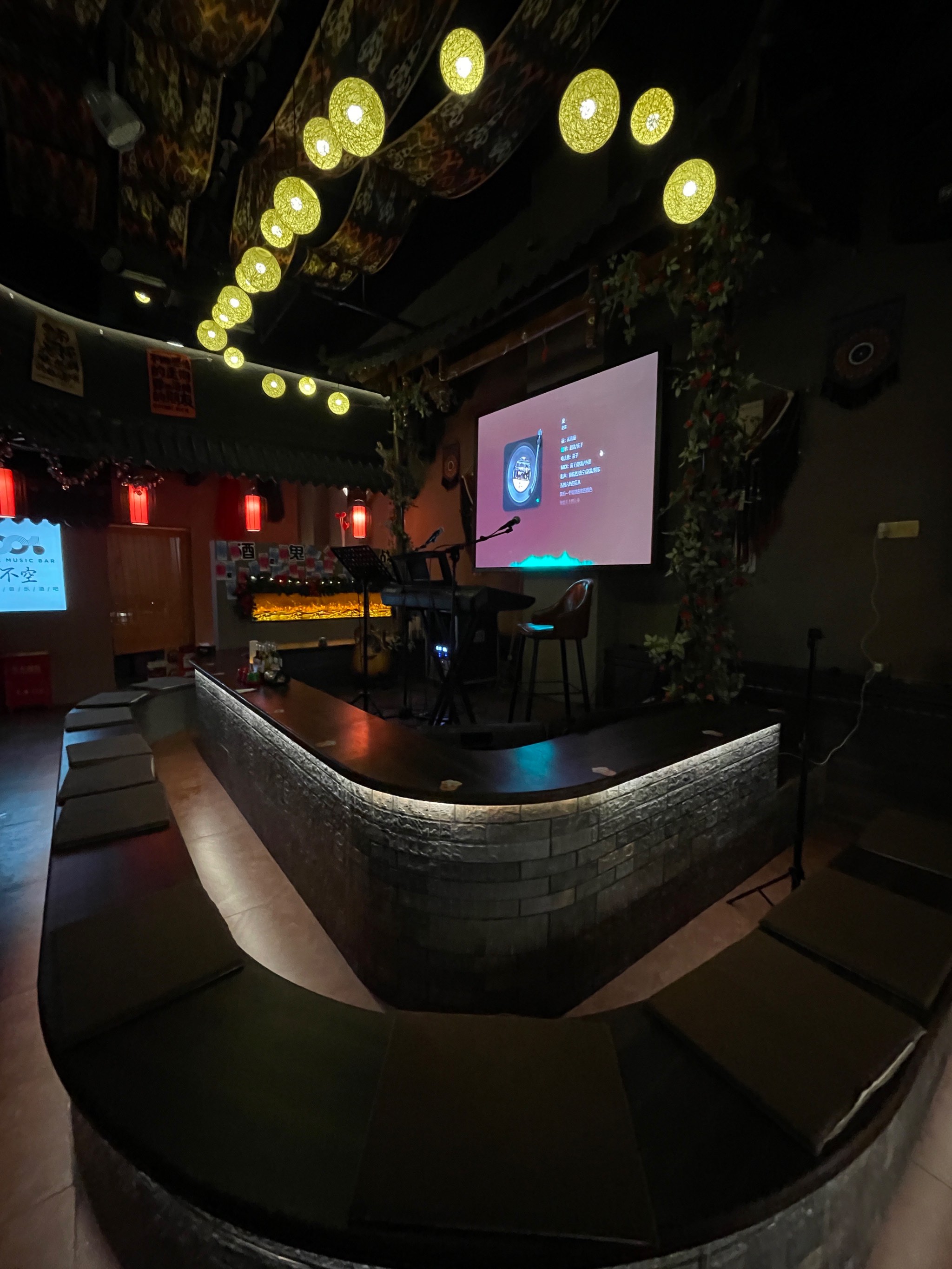 重庆商务KTV最佳地点-渝中区ktv预订